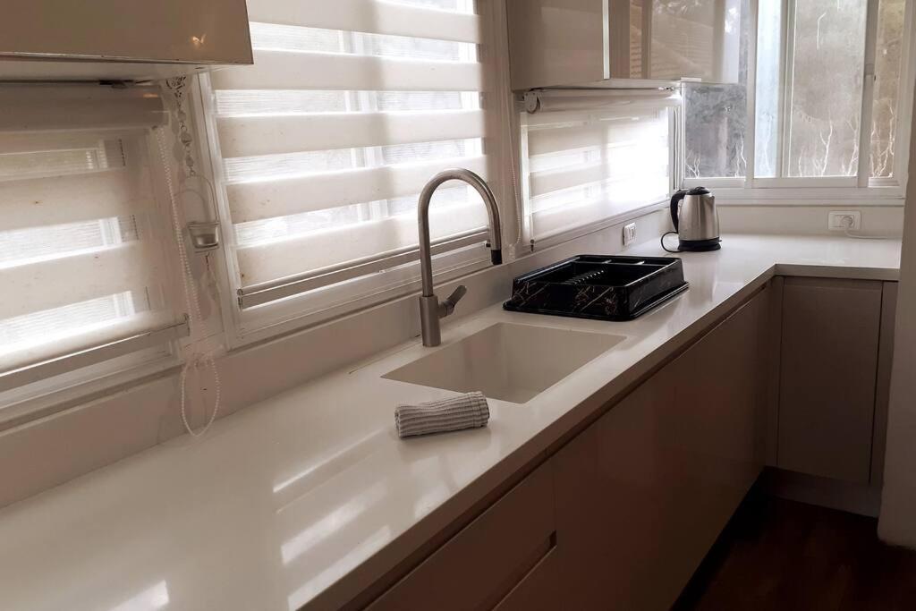 Magical Apartment Close To The Baha'I Gardens Haifa Esterno foto